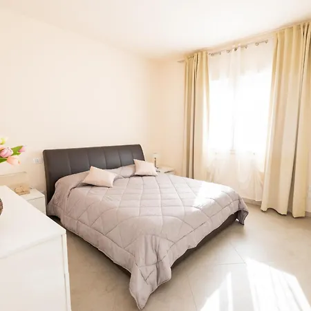 Lilli Apartment *