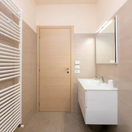 Lilli Apartment *
